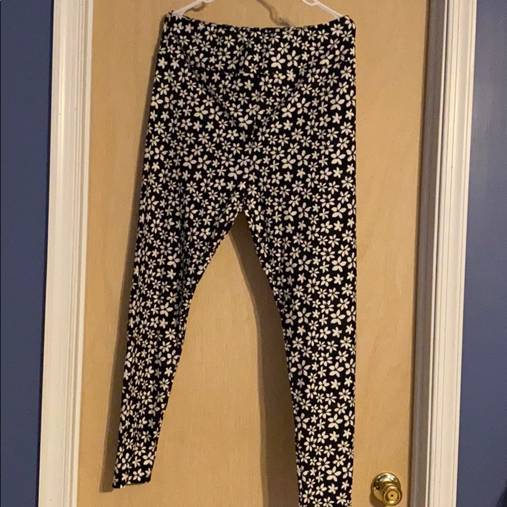 LuLaRoe Leggings TC2